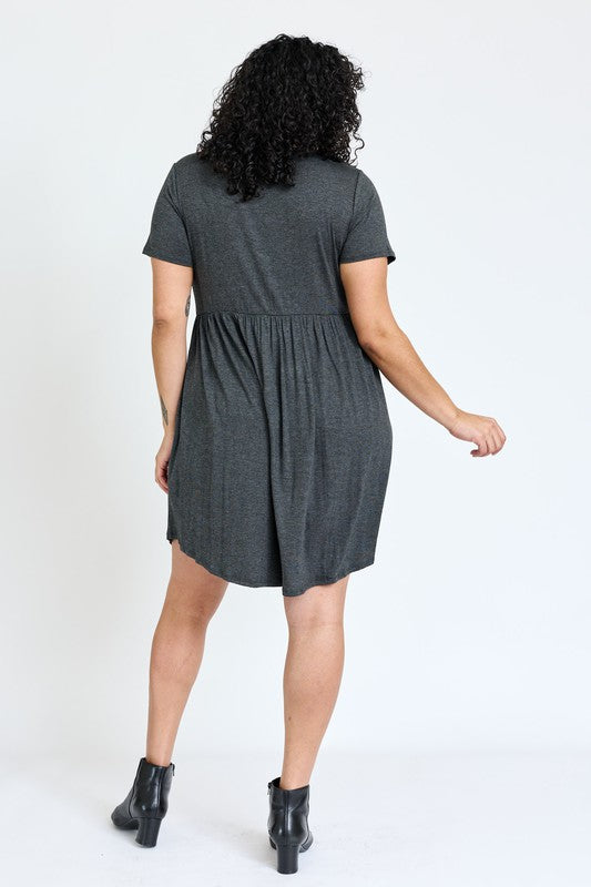 Plus Short Sleeve Solid Mini Dress