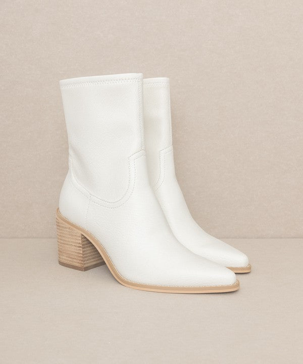 OASIS SOCIETY Vienna - Sleek Ankle Hugging Booties - Crazy Like a Daisy Boutique