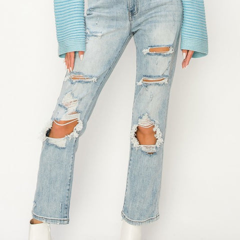 HIGH RISE DISTRESSED STRAIGHT JEANS - Crazy Like a Daisy Boutique