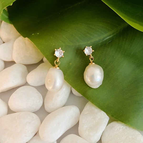 Classy Freshwater Pearl Dangle Earrings - Crazy Like a Daisy Boutique #