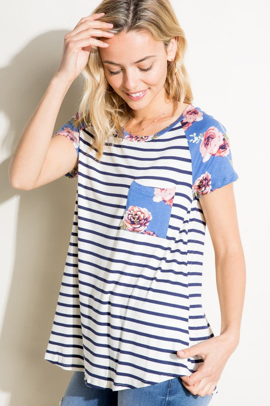STRIPE FLORAL MIXED POCKET TOP