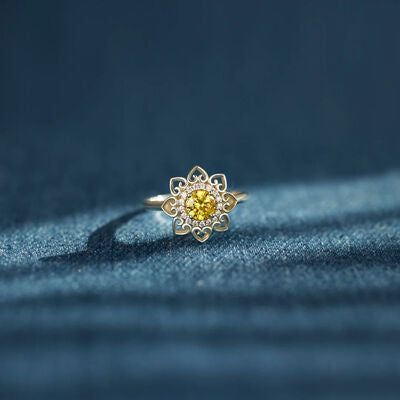 Flower Shape Zircon Platinum-Plated 925 Sterling Silver Ring - Crazy Like a Daisy Boutique