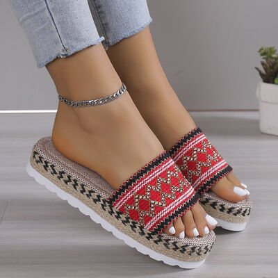 Open Toe Platform Sandals - Crazy Like a Daisy Boutique #