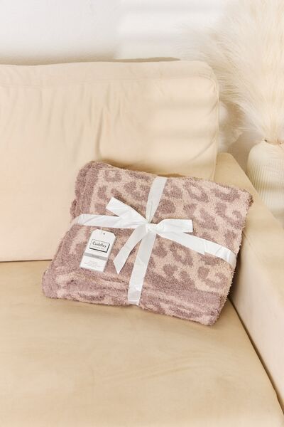 Cuddley Leopard Decorative Throw Blanket - Crazy Like a Daisy Boutique