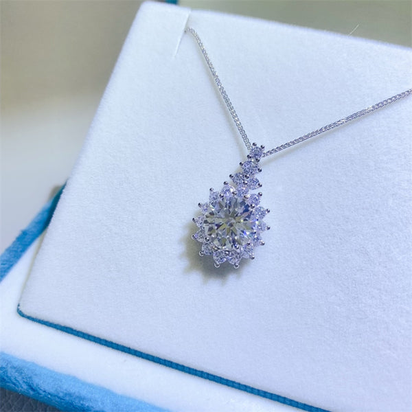 5 Carat Moissanite 925 Sterling Silver Pendant Necklace - Crazy Like a Daisy Boutique #