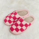 Melody Checkered Print Plush Slide Slippers - Crazy Like a Daisy Boutique