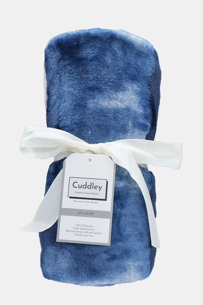 Cuddley Fleece Decorative Throw Blanket - Crazy Like a Daisy Boutique